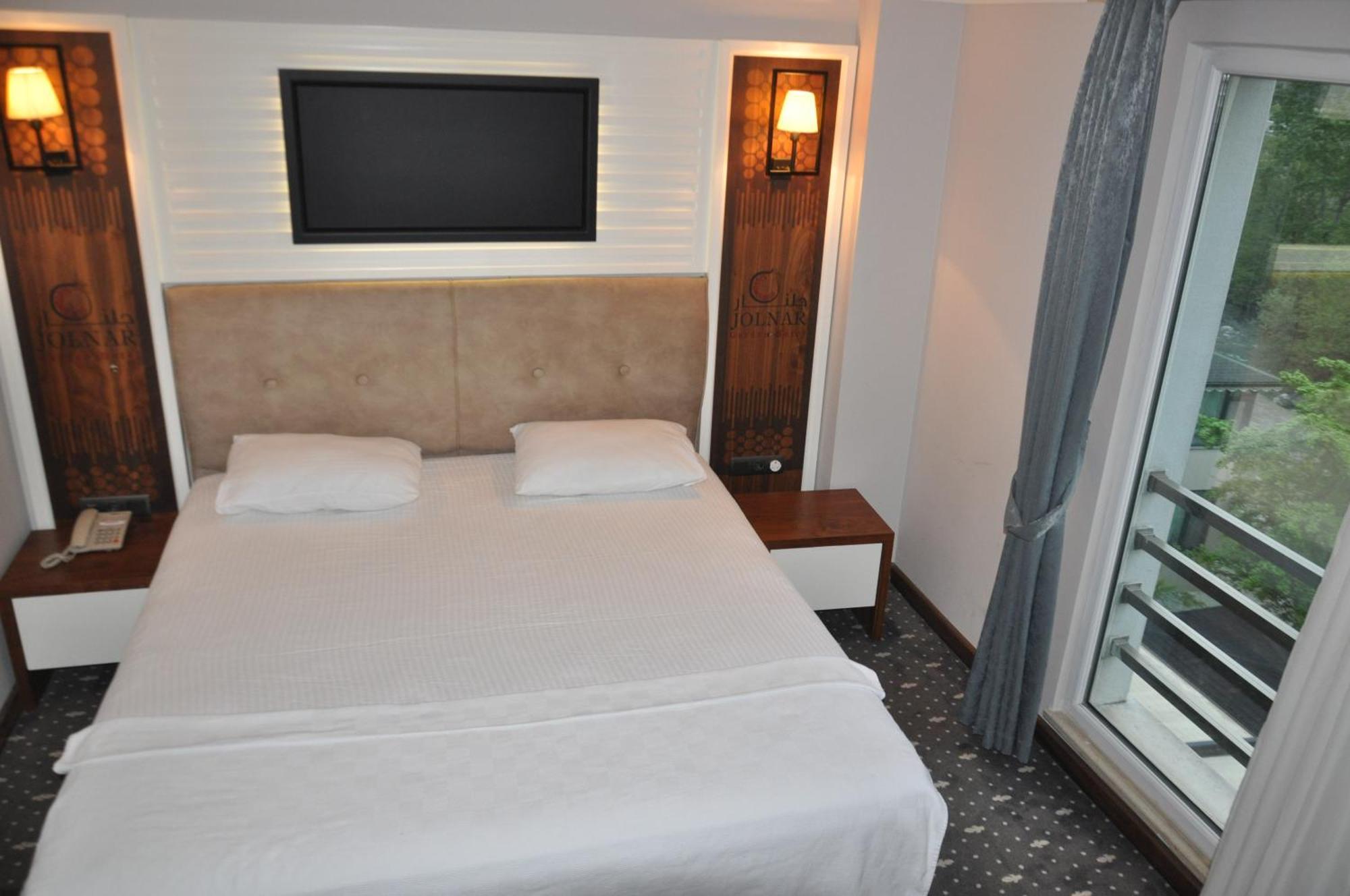 Jolnar Garden Hotel ماتشكا المظهر الخارجي الصورة